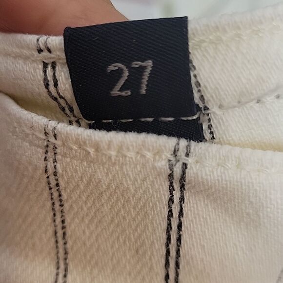 Citizens of Humanity | Striped Rocket Crop High Rise- Size 27 - Picture 9 of 11